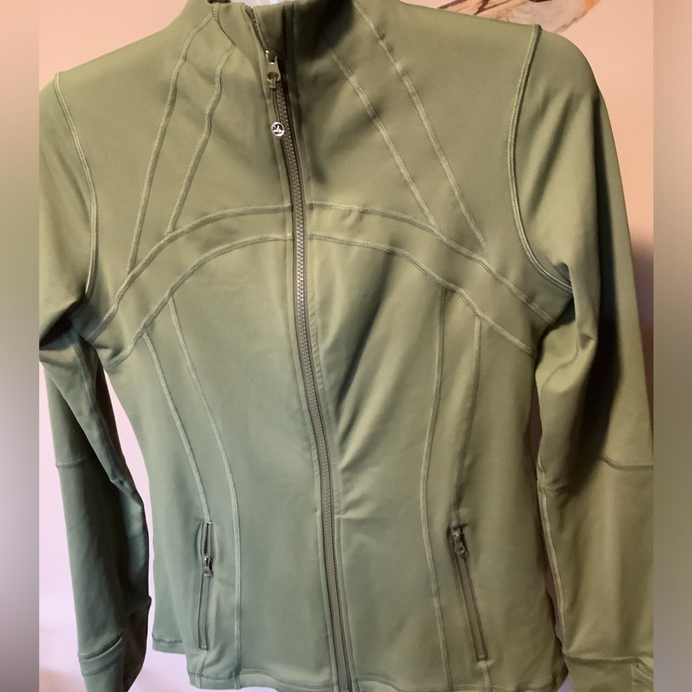 Queenieke Women's Active Jacket Full Zip-Up Moss Green Size Large